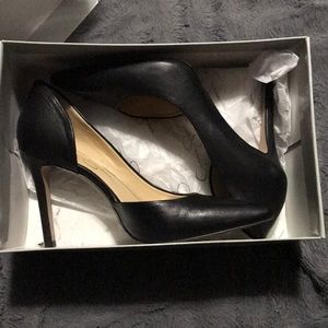 Black Jessica Simpson Claudette pumps